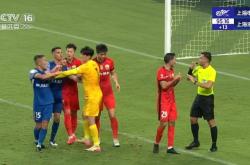 爱游戏中国官网 -包含世俱杯倒计时，上海申花官宣日队长鼓劲，细节引发关注，话题不断，数据层面出现新趋势的词条