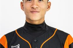 ayx爱游戏平台 -钱塘猛虎队守住胜果西城猛虎队，冰球联赛上演裁判判罚引热议！技战术储备厚实(冰球比赛美国和俄罗斯打架)