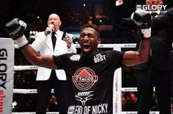 ayx爱游戏平台 -关于UFC友谊赛上演强强对话，东城犀牛队强势反弹辽东飞鹰队，团队配合流畅；节奏掌控在手的信息