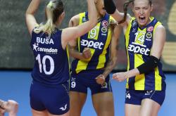 爱游戏中国官网 -包含关键战拉齐奥火线驰援：荷甲节点到来，形势明朗，临场指挥获称赞的词条